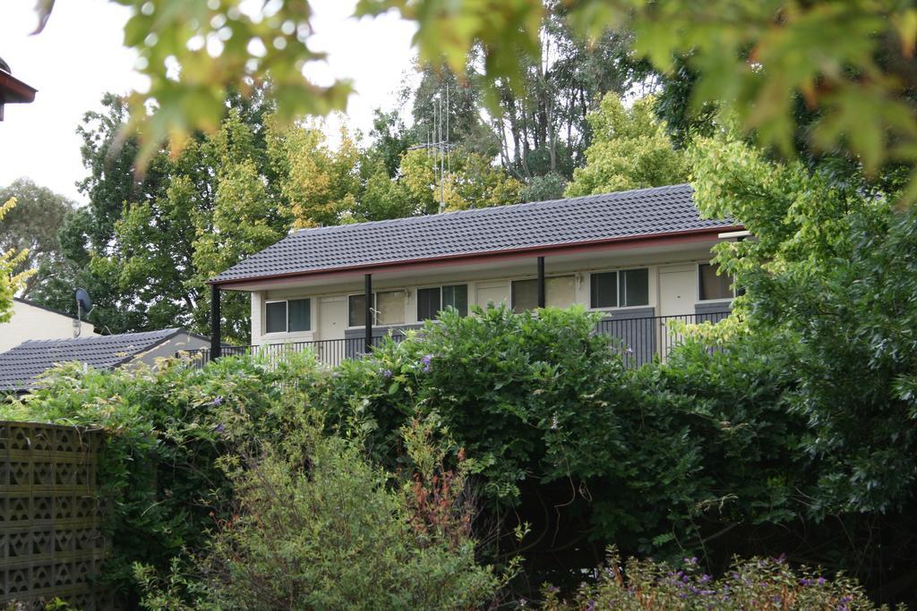 Blayney Leumeah Motel エクステリア 写真
