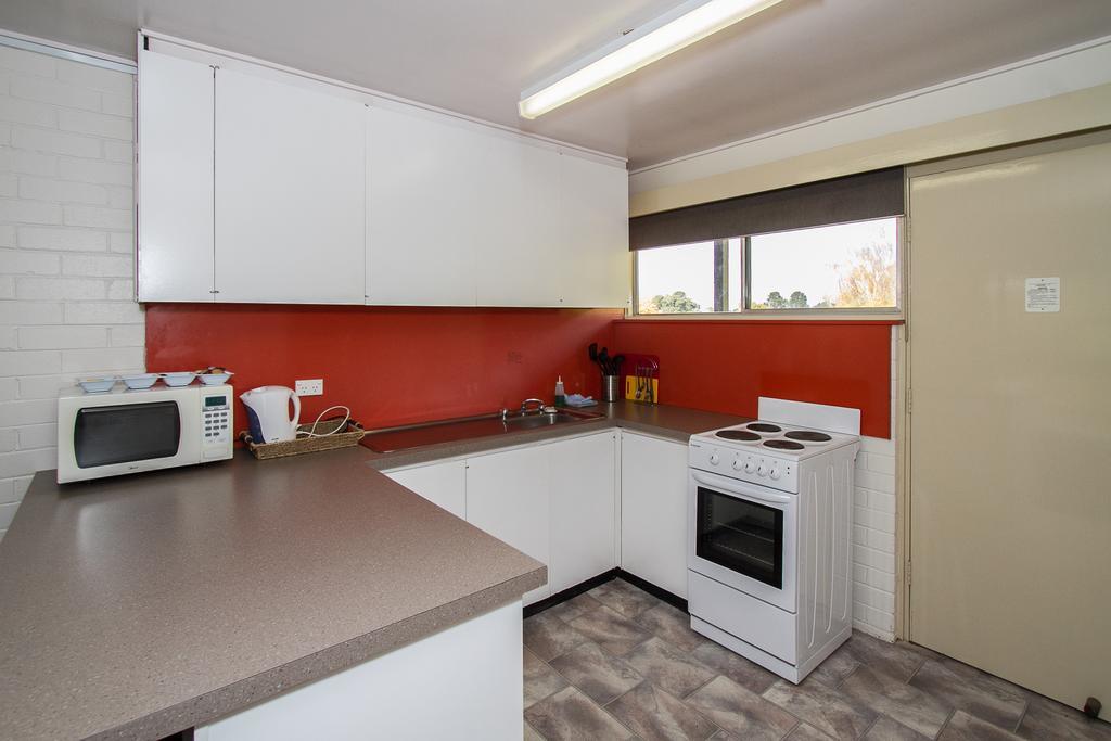 Blayney Leumeah Motel エクステリア 写真